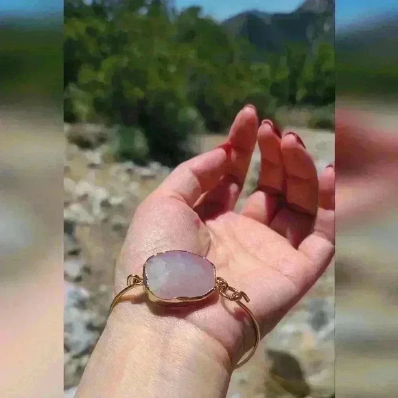 Rose quartz Gold-toned small size bracelet - Picture 14 of 14